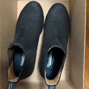 Blundstone Black Nubuck Womens 1977’s Chelsea Boots with Elastic Panels